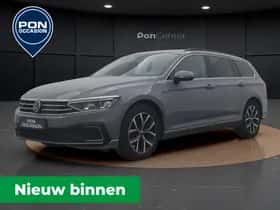 Volkswagen Passat (2022)