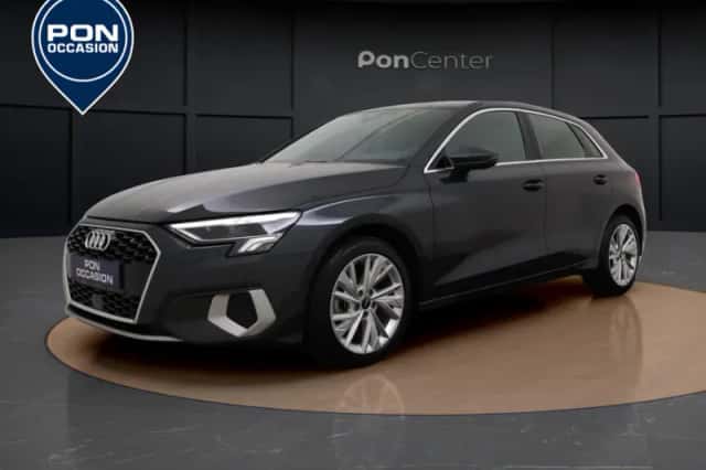 Audi A3 (2022) thumbnail 2