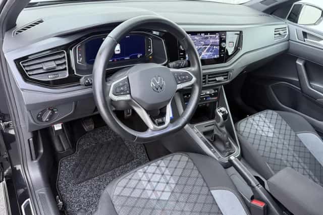 Volkswagen Polo (2022) thumbnail 3