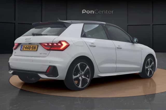 Audi A1 (2023) thumbnail 5
