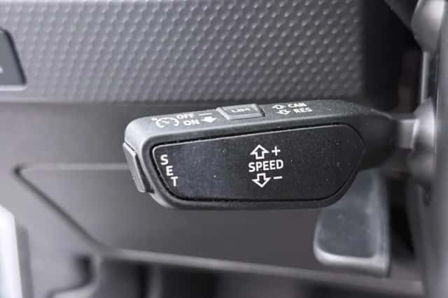 Audi A1 (2023) thumbnail 10