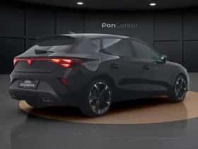 CUPRA Leon (2025) thumbnail 5