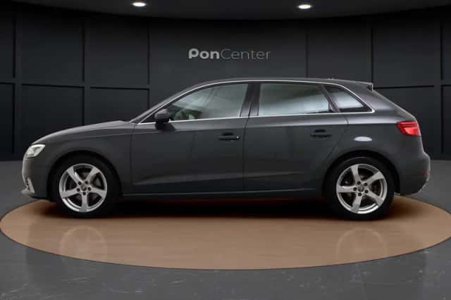 Audi A3 (2020) thumbnail 6