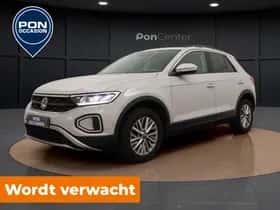 Volkswagen T-Roc (2023) thumbnail 1