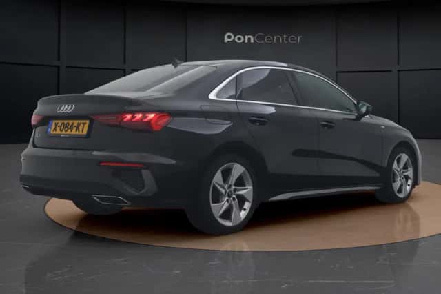 Audi A3 (2023) thumbnail 5