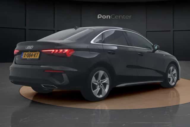 Audi A3 (2023) thumbnail 6
