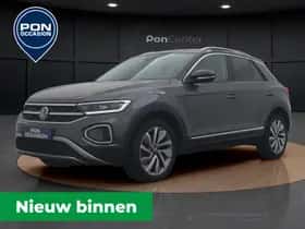 Volkswagen T-Roc (2022) thumbnail 1
