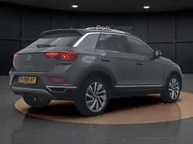 Volkswagen T-Roc (2022) thumbnail 5