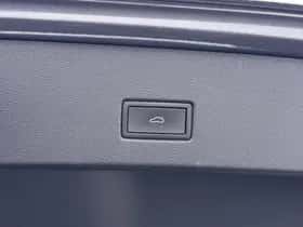 Volkswagen T-Roc (2022) thumbnail 8