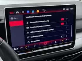 Volkswagen Golf (2024) thumbnail 13