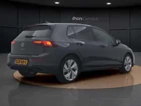 Volkswagen Golf (2024) thumbnail 5