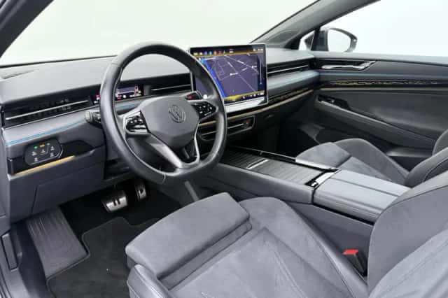 Volkswagen ID.7 (2024) thumbnail 4