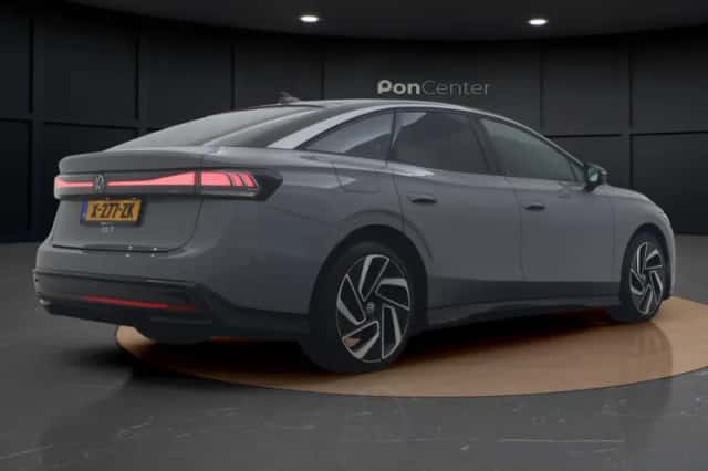 Volkswagen ID.7 (2024) thumbnail 6