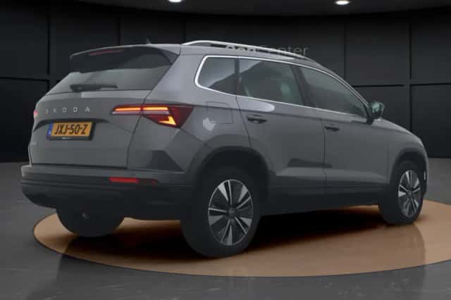 Škoda Karoq (2025) thumbnail 6