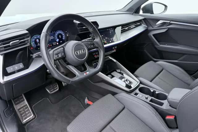 Audi A3 (2024) thumbnail 3
