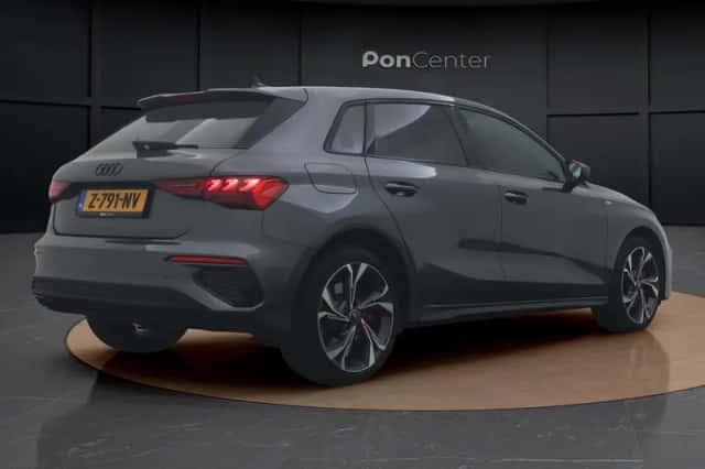 Audi A3 (2024) thumbnail 5