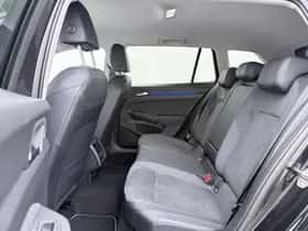 Volkswagen Golf (2024) thumbnail 7