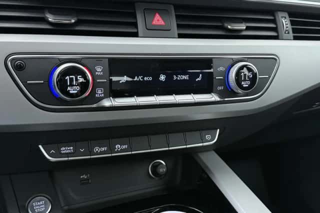 Audi A4 (2022) thumbnail 13