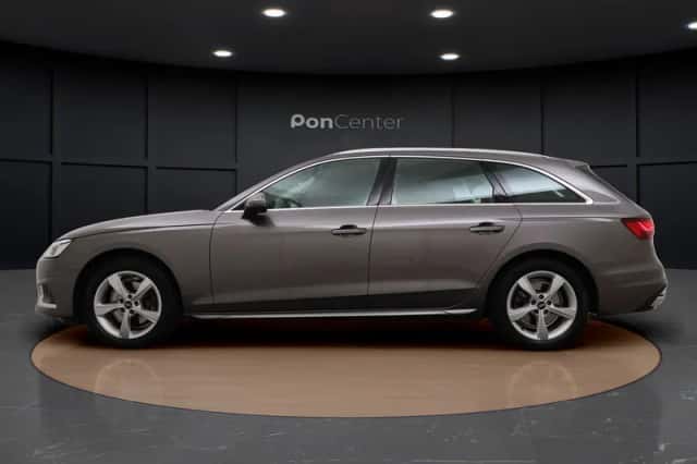 Audi A4 (2022) thumbnail 6