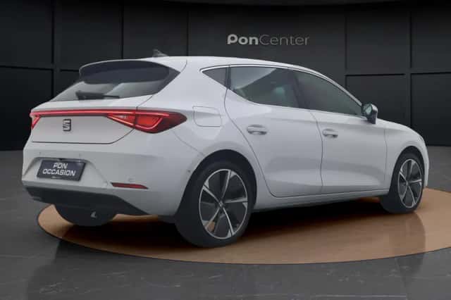 SEAT Leon (2022) thumbnail 5