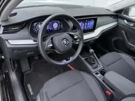 Škoda Octavia (2025) thumbnail 3