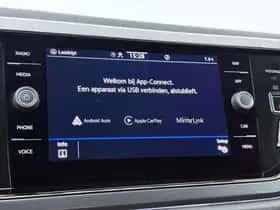 Volkswagen Polo (2022) thumbnail 9
