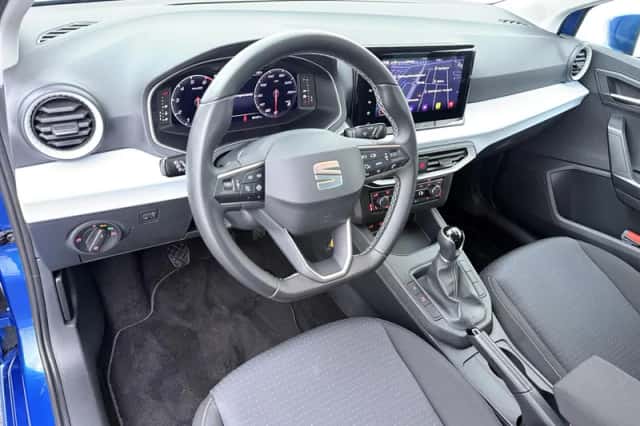 SEAT Ibiza (2022) thumbnail 3