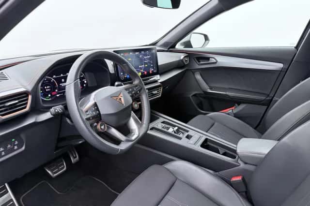 CUPRA Formentor (2024) thumbnail 3