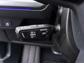 Audi Q4 e-tron (2024) thumbnail 10