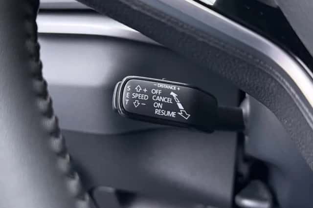 Škoda Karoq (2025) thumbnail 9