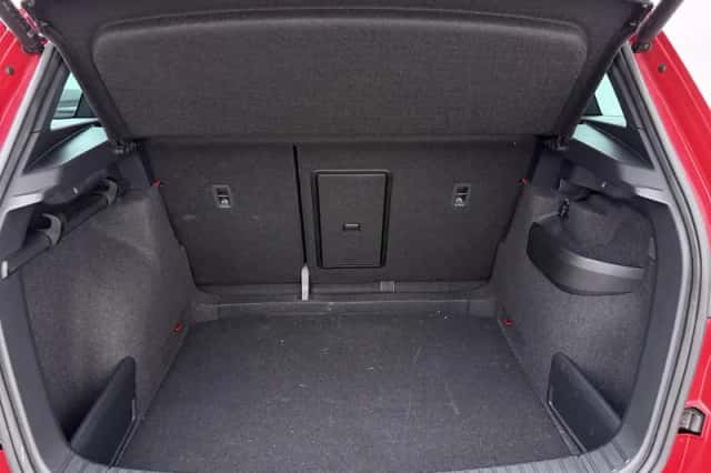 Škoda Karoq (2024) thumbnail 8