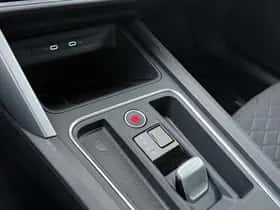 SEAT Leon (2023) thumbnail 14