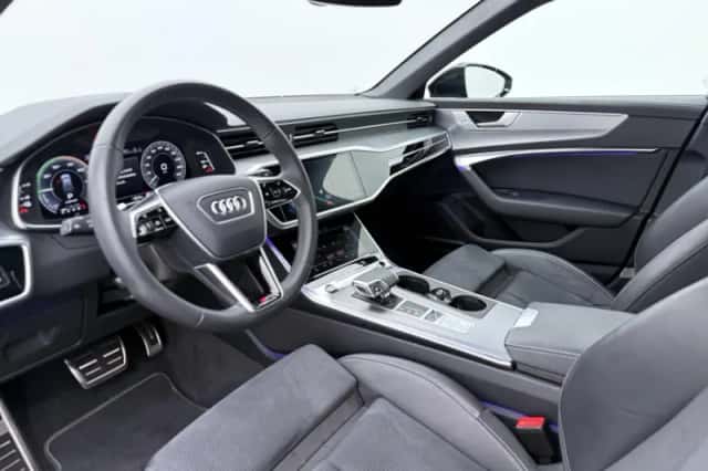 Audi A6 (2024) thumbnail 4