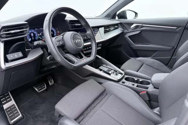 Audi A3 (2024) thumbnail 4