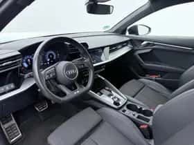 Audi A3 (2023) thumbnail 3