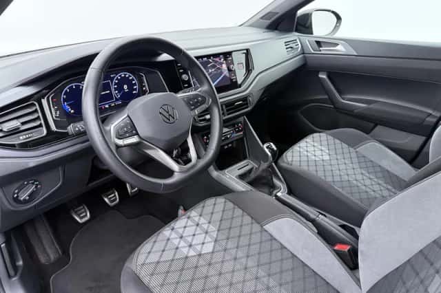 Volkswagen Taigo (2024) thumbnail 3