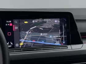 Volkswagen Golf (2022) thumbnail 11
