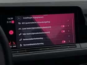 Volkswagen Golf (2022) thumbnail 14