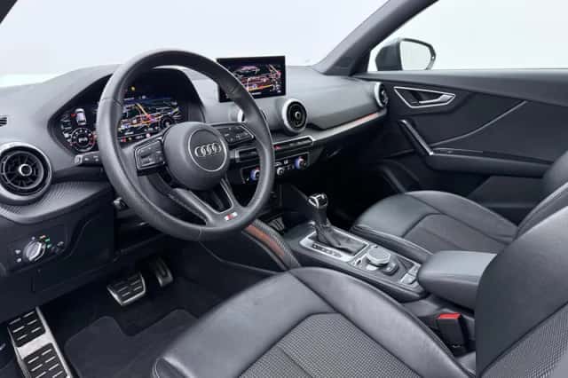 Audi Q2 (2023) thumbnail 2