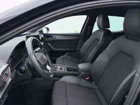 CUPRA Leon (2025) thumbnail 4