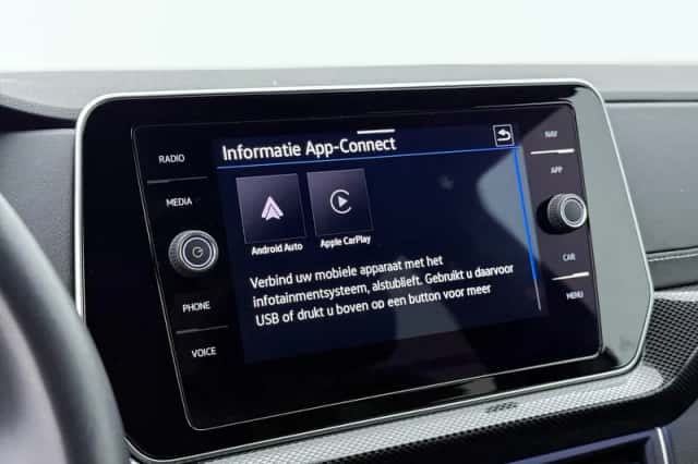 Volkswagen T-Cross (2024) thumbnail 9