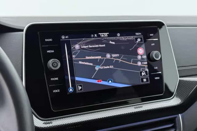Volkswagen T-Cross (2024) thumbnail 10