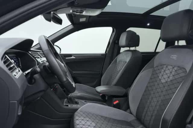 Volkswagen Tiguan (2023) thumbnail 5