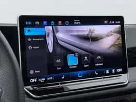 Volkswagen Tiguan (2024) thumbnail 16