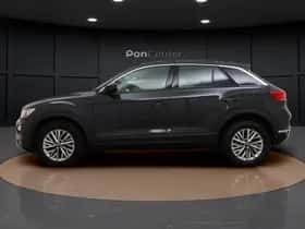 Volkswagen T-Roc (2022) thumbnail 6