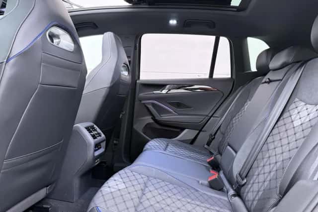 Volkswagen Tiguan (2025) thumbnail 7
