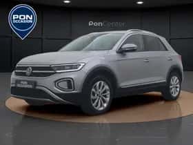 Volkswagen T-Roc (2023) thumbnail 1