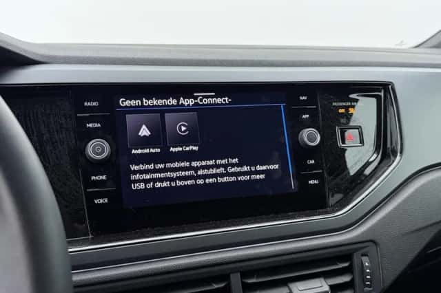 Volkswagen Polo (2024) thumbnail 10