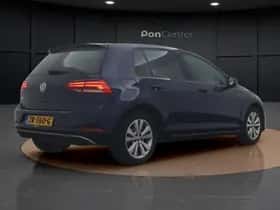Volkswagen Golf (2019) thumbnail 5