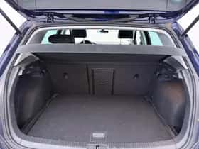 Volkswagen Golf (2019) thumbnail 8
